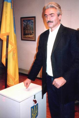 Георгий Стоянов - голосование на выборах президента Украины - 2004 года - Одесский Политикум