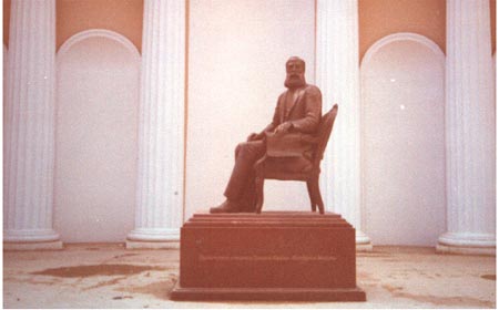 Уничтоженный памятник Григорию Маразли на Греческой площади - Одесский  Политикум