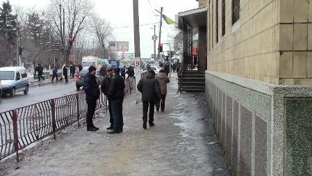 Через полчаса после начала "революции" пятачок пуст - Одесский Политикум